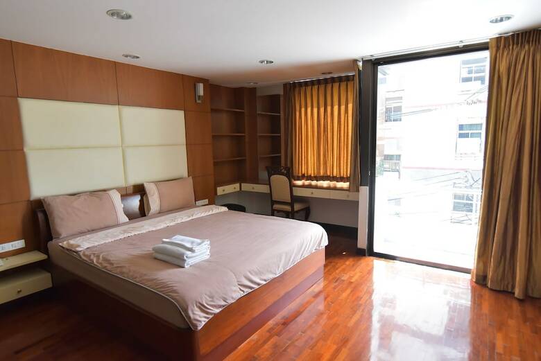 Hotel Eight Ville Apartment