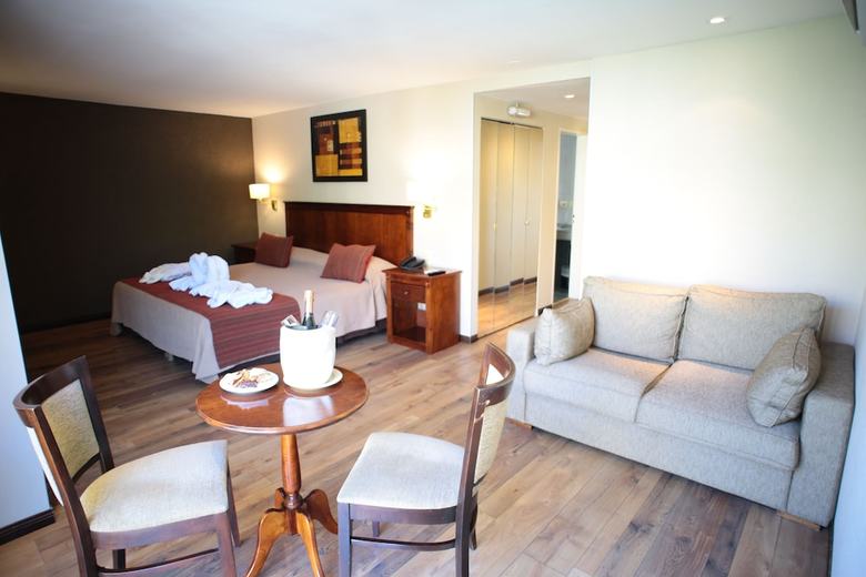 Hotel Howard Johnson By Wyndham San Pedro