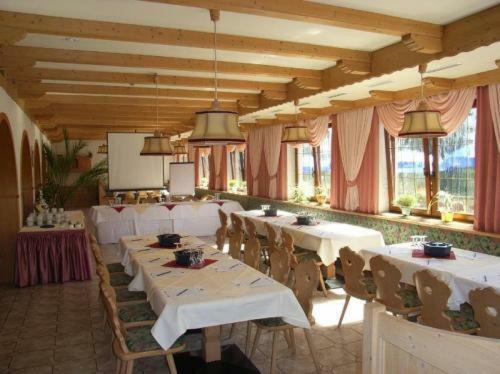 Hotel Und Restaurant K�hlerh�tte - F�rstenbrunn