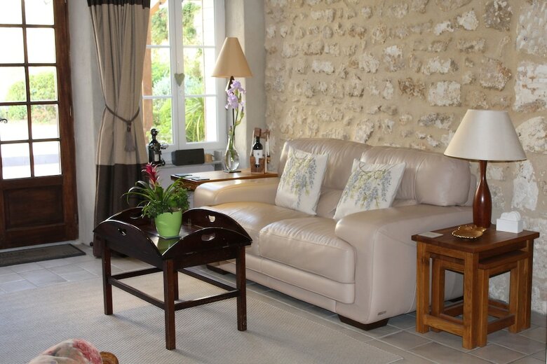 Hotel Le Patio Chambres Et Table Dhotes