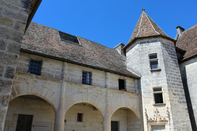 Hotel Le Patio Chambres Et Table Dhotes