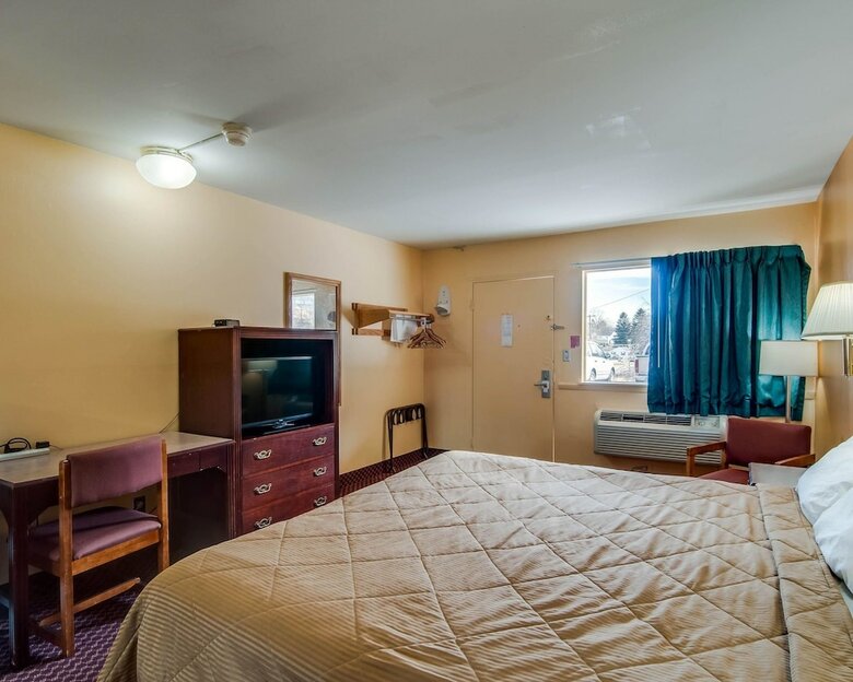 Hotel Econo Lodge Near Bluefield College