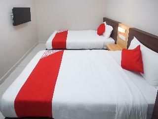 Hotel Oyo 1023 La Mirina Boutique Inn