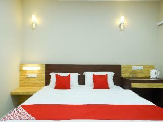 Hotel Oyo 1023 La Mirina Boutique Inn