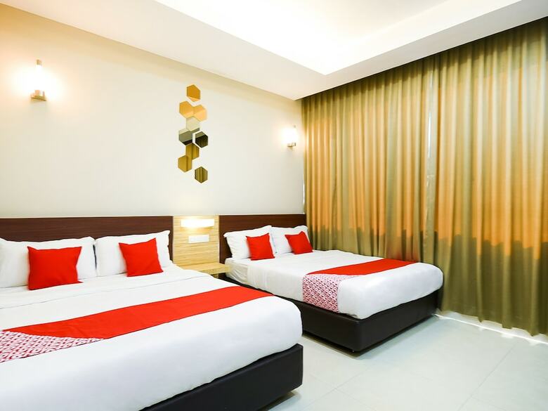 Hotel Oyo 1023 La Mirina Boutique Inn