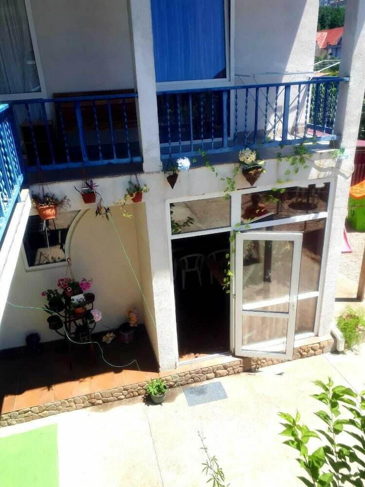 Bed & Breakfast Guest House Vkusniy Rai