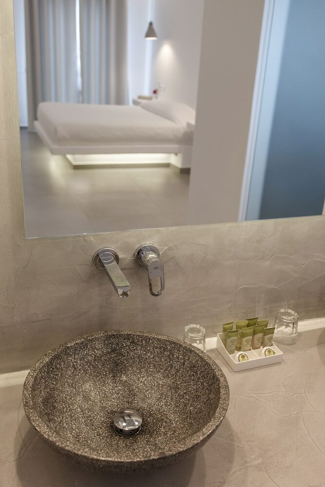 Aeolos Hotel Mykonos