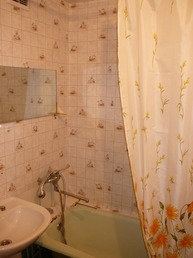 Apartment On Melnichnaya 24