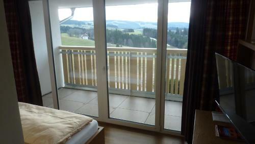 Hostal Gasthaus Sonne Neuh�usle