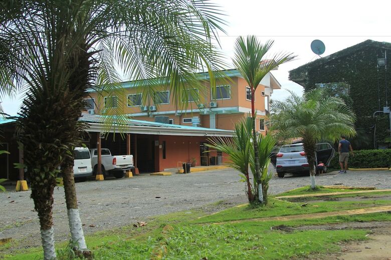 Hotel Playa Bonita
