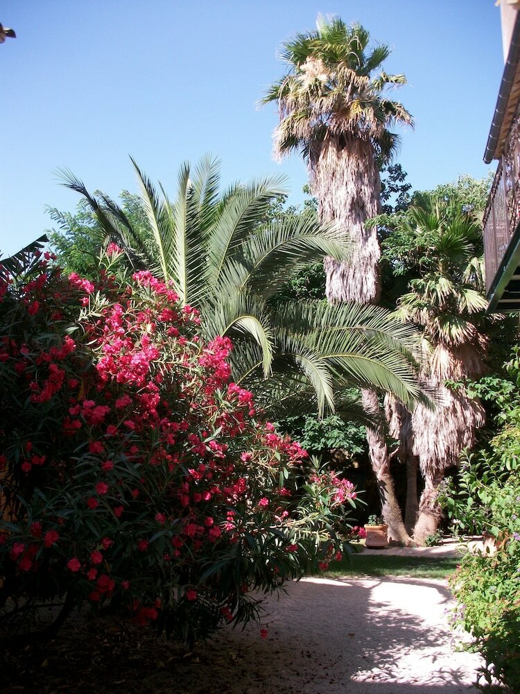 Bed & Breakfast Commanderie Templi�re de Launac-le-vieux
