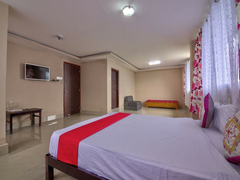 Oyo 13466 Hotel Indrakil