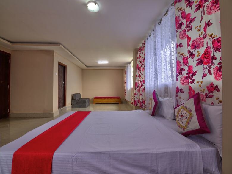 Oyo 13466 Hotel Indrakil