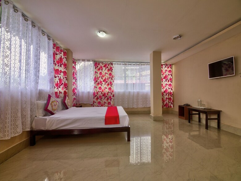 Oyo 13466 Hotel Indrakil
