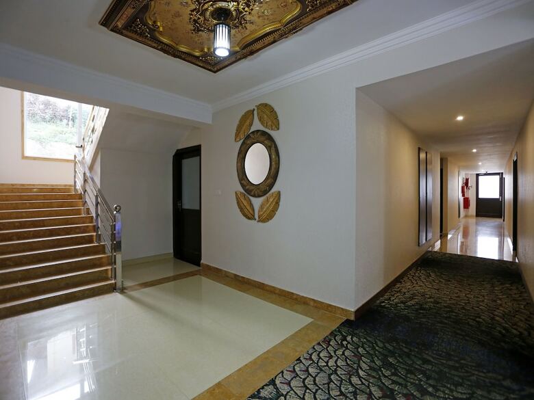 Hotel Oyo 9101 Shoghi Eco Valley