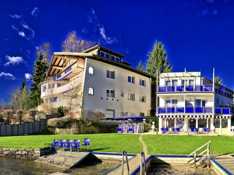 Hotel Barry Memle Lake Side Resort