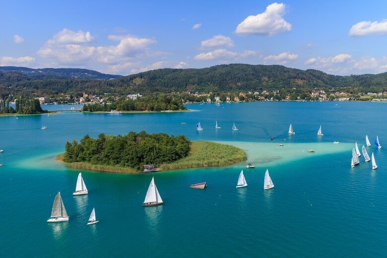 Hotel Barry Memle Lake Side Resort