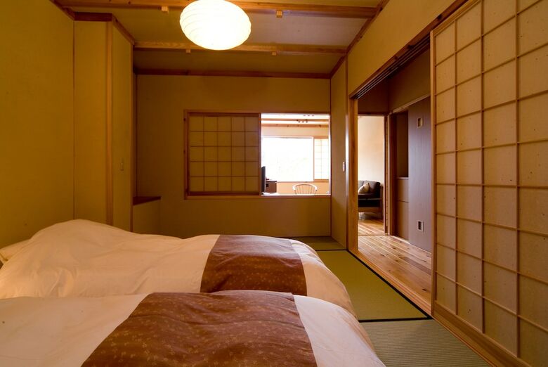 Hotel Takumi No Yado Miyama Ouan