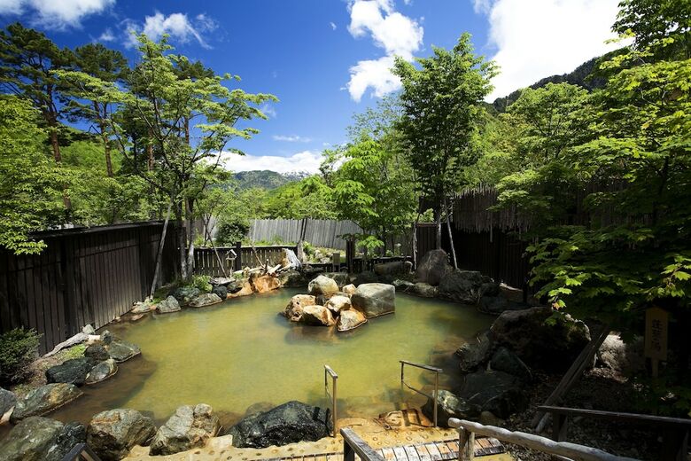 Hotel Takumi No Yado Miyama Ouan