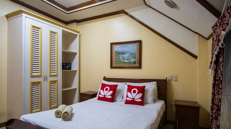 Hotel Zen Rooms Palm Tree Olongapo