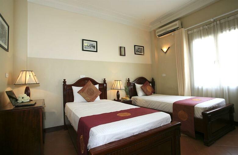 Hanoi Golden Moon Hotel