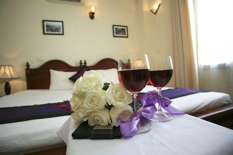 Hanoi Golden Moon Hotel