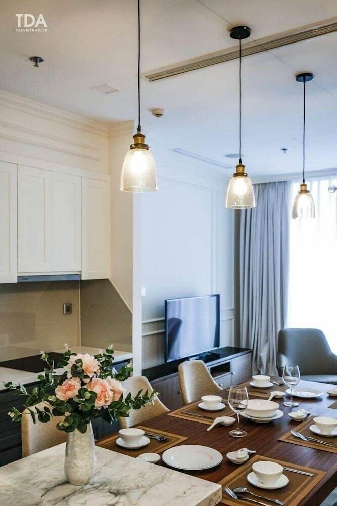 Vinhome Golden River Apartment - M'homme