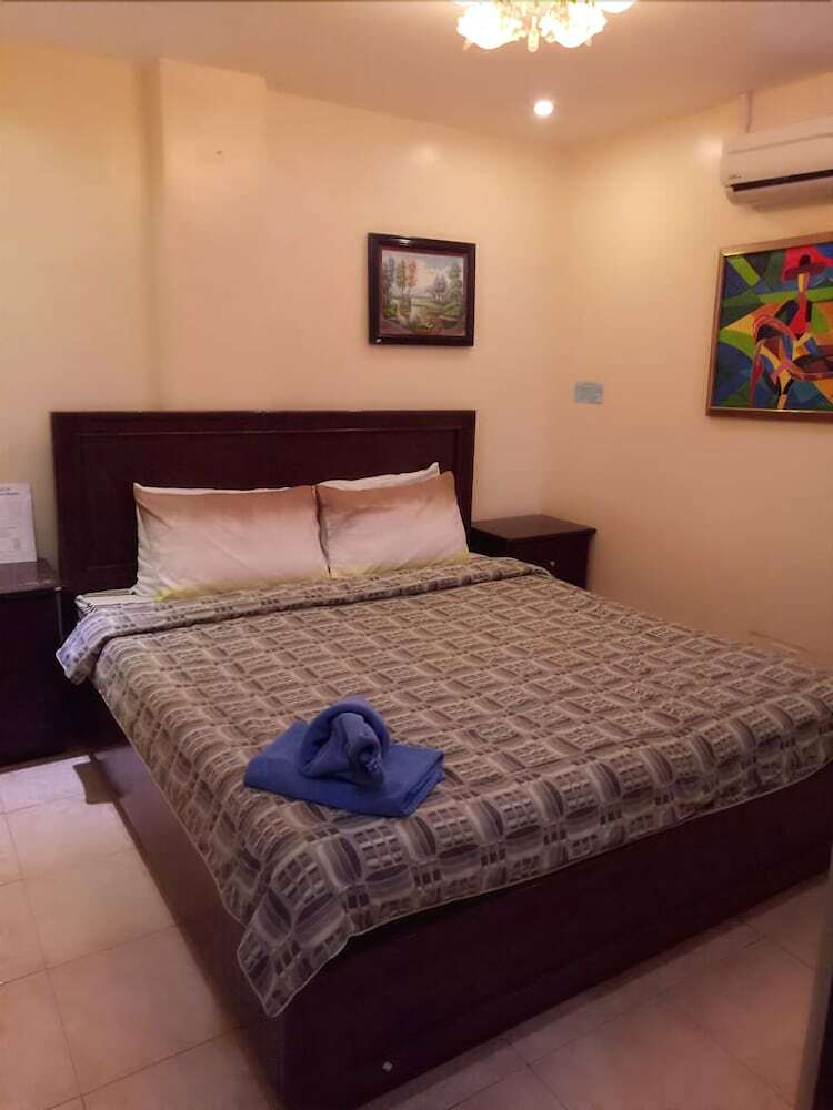Hotel Amanentez Olongapo