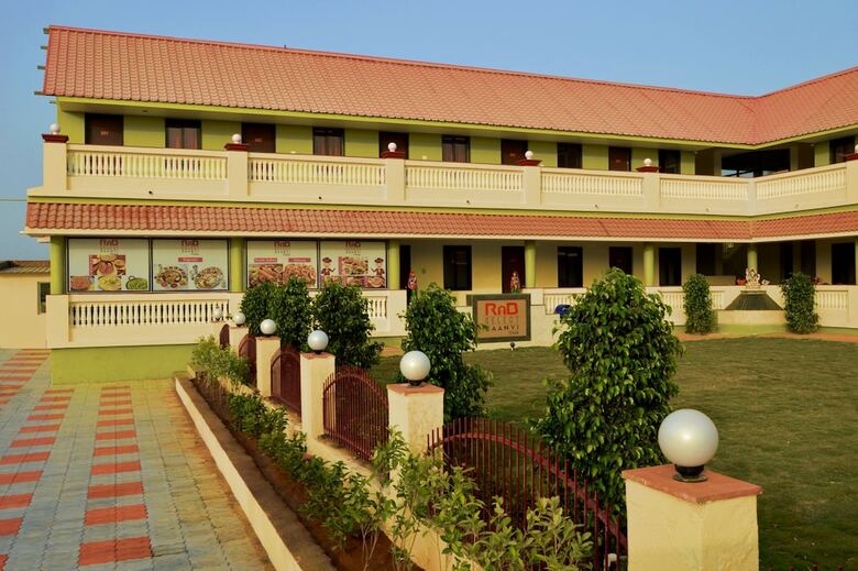 Hotel Rnb Select Saanvi