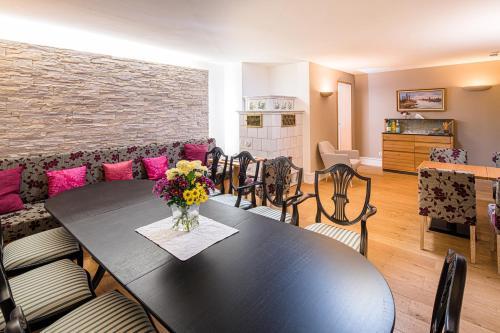Hostal Hotel Garni Schacherer