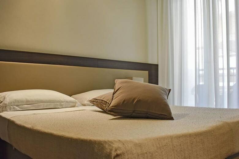 Hotel Dear