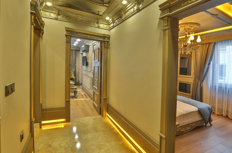 Hotel Real King Suit Otel