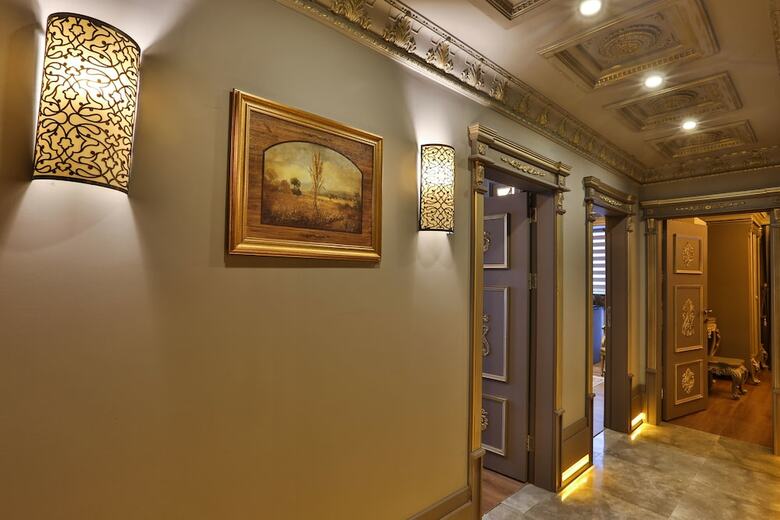 Hotel Real King Suit Otel