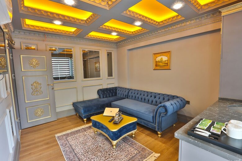 Hotel Real King Suit Otel