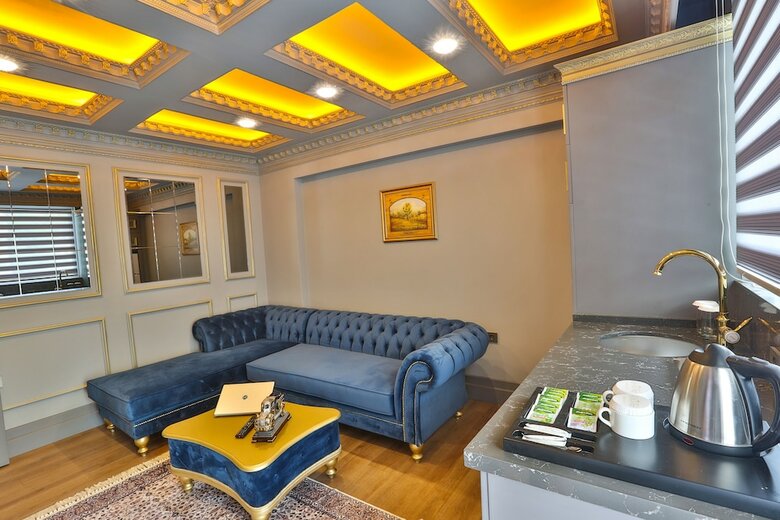 Hotel Real King Suit Otel