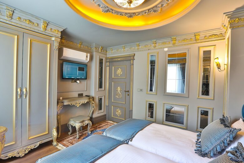 Hotel Real King Suit Otel