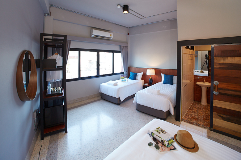 Hotel W22 By Burasari