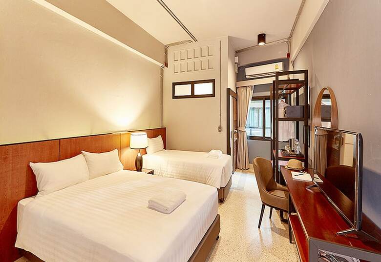 Hotel W22 By Burasari