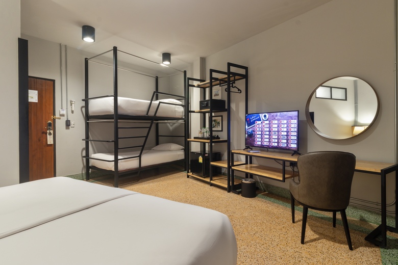 Hotel W22 By Burasari