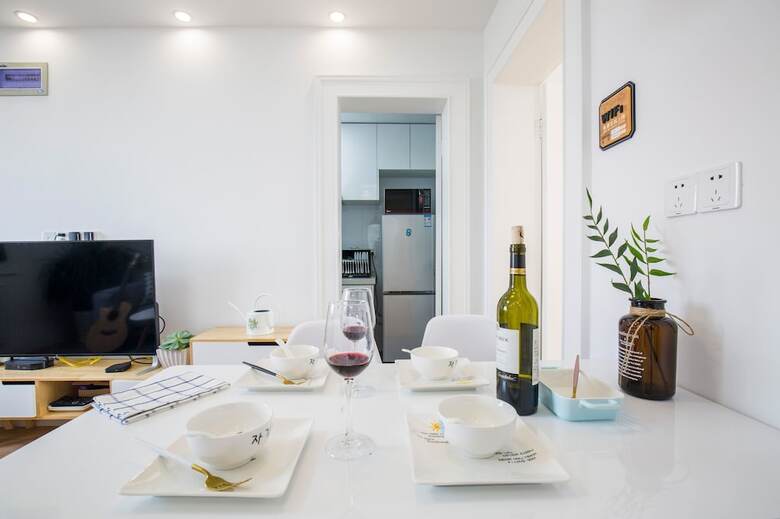 Lazy Apartment - Zhaojiabang Road