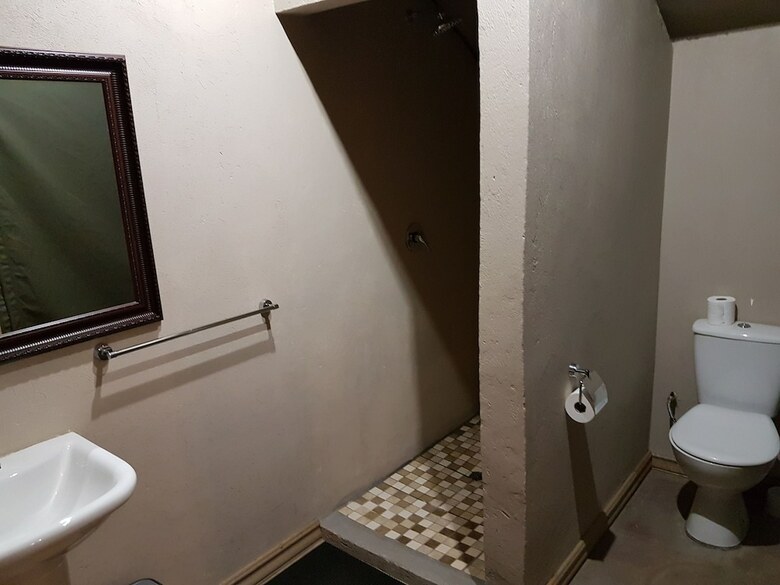 Bed & Breakfast Harties Is Africa