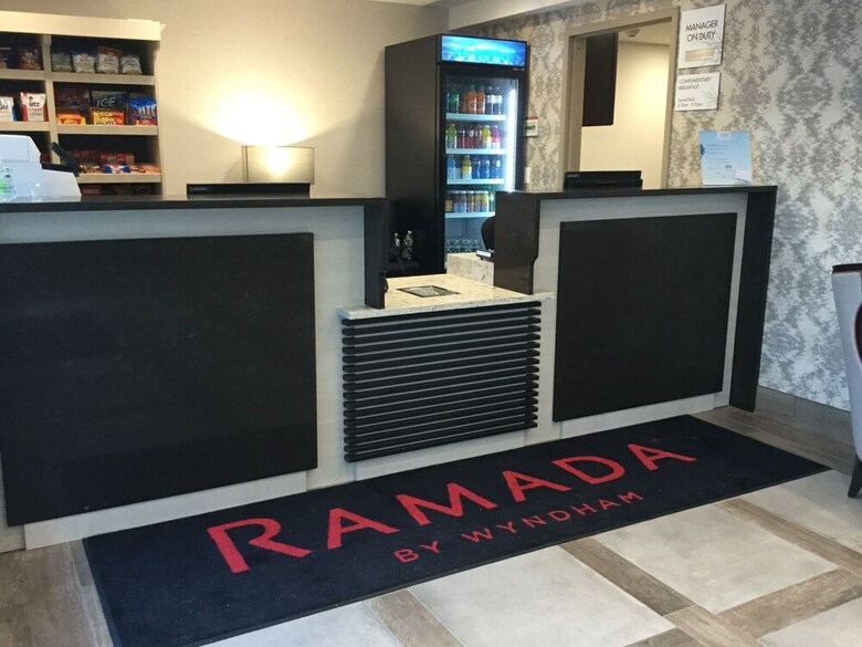 Hotel Ramada By Wyndham Bronx Terminal