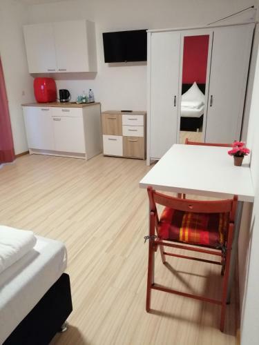 B&B Glatt