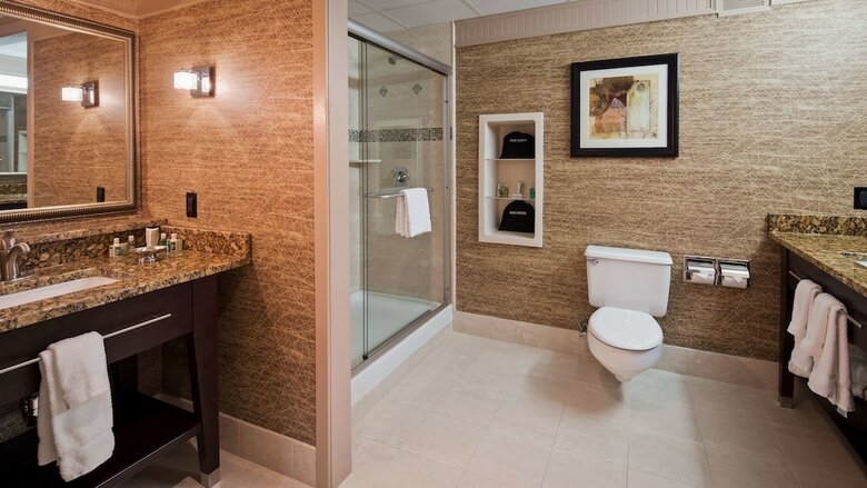 Best Western Plus Concordville Hotel