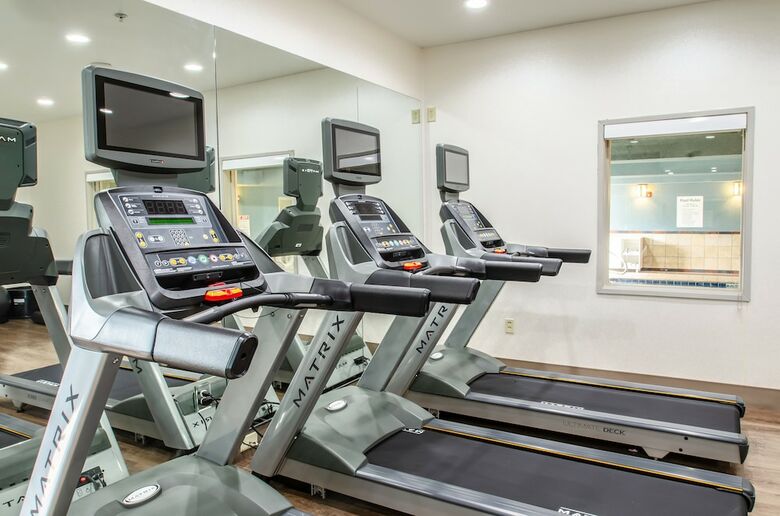 Hotel Holiday Inn Express & Suites Olathe South