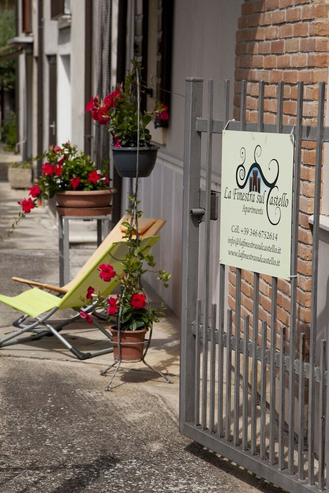 Hotel La Finestra Sul Castello