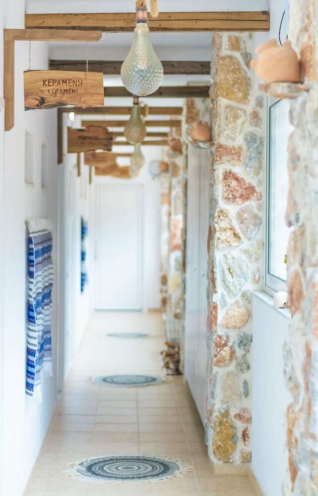 Hotel Limeri Traditional Guest House