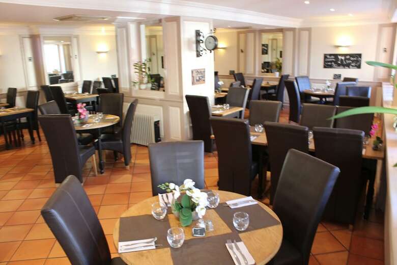 Hotel H�tel Les Glycines