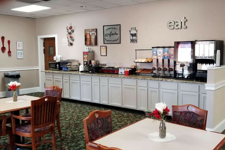Hotel Ramada By Wyndham & Suites Warner Robins