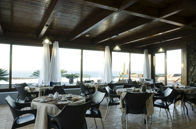 Resort Dammusi Sotto Le Stelle